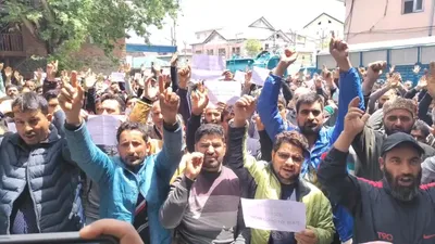 phe casual employees hold protest in favor of demands