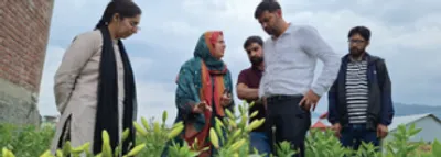 csir iiim organises field visit under floriculture mission in bhaderwah