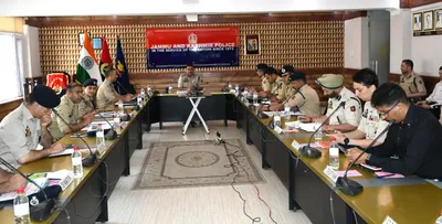 igp kashmir calls for vigilant patrolling along highways for safe  secure amarnath yatra