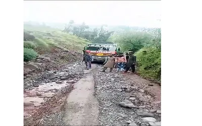 pmgsy road dispute resolved in mendhar