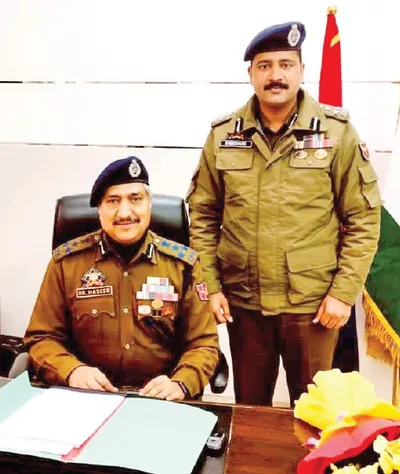 haseeb mughal takes over as dig traffic jammu zone