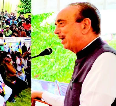reject exploiters  vote for progress  peace  ghulam nabi azad