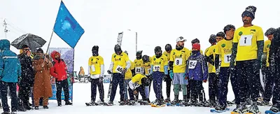 sonamarg breaks the ice  hosts first ever wintersports national event