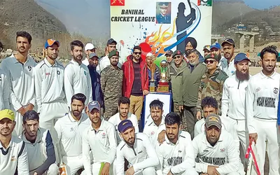 army organises cricket league in banihal