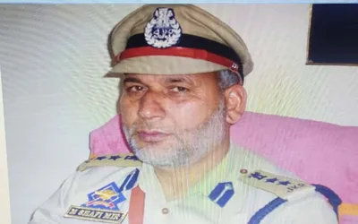 political leaders condemn killing of retired police officer in baramulla