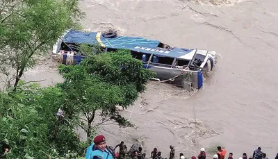 27 indian bus passengers killed  16 injured in nepal accident