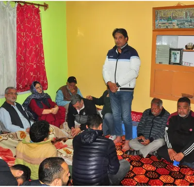 pdp holds  public outreach prog at zaldagar area