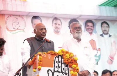 kharge vows to fight for j k’s statehood