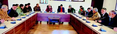 prepare diligently for parliamentary polls  dr farooq abdullah to nc leaders