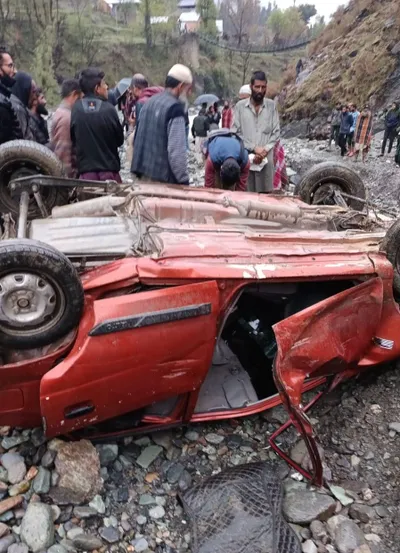 1 killed  7 injured in ramban road accidents