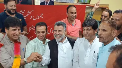 apni party leader tariq shah veeri quits party  joins nc