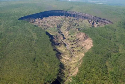 scientists discover giant ‘gateway to hell’ in siberia tripled in size in just 30 years