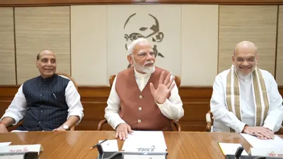 pm modi chairs first cabinet meeting after forming new government