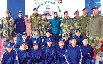 bharat darshan tour of kupwara students concludes