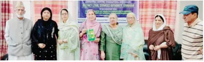 dlsa srinagar organises awareness programme for senior citizens